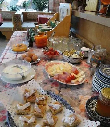 Bergland Konukevi